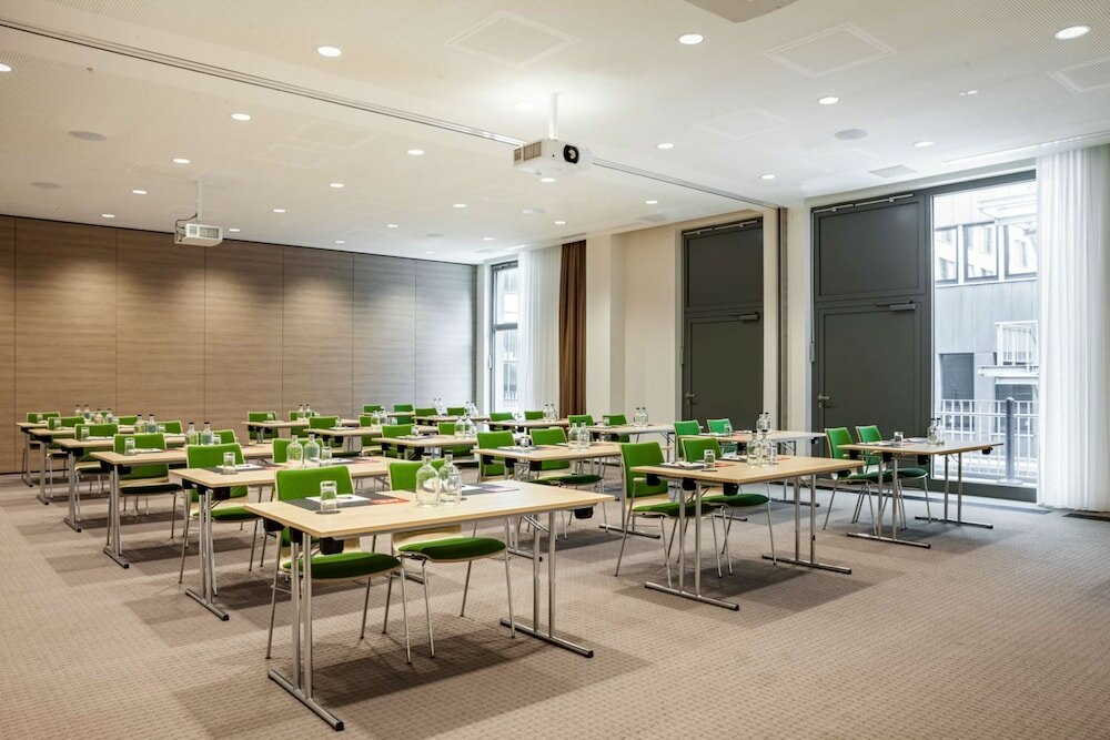 Фото IntercityHotel Dortmund