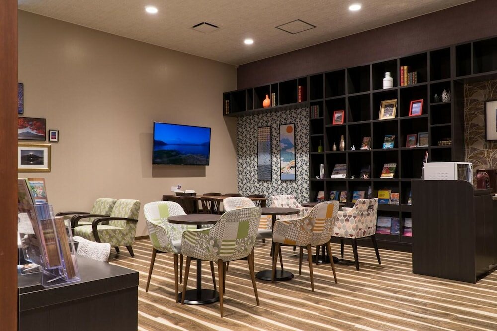 Фото Cabin & Lounge Highland Station Inn