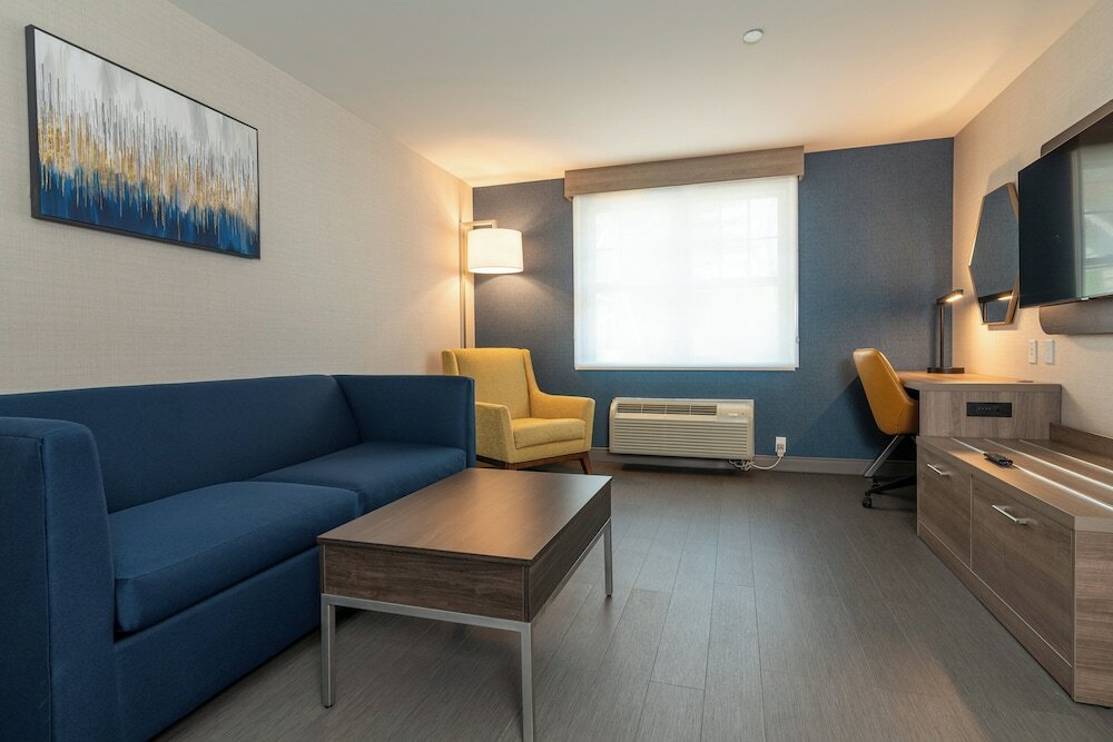 Фото Holiday Inn Express Hotel & Suites Seabrook, an Ihg Hotel