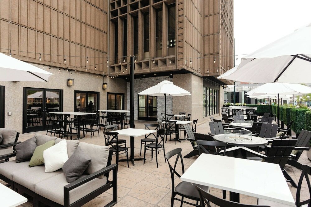 Фото Sheraton Denver Downtown Hotel