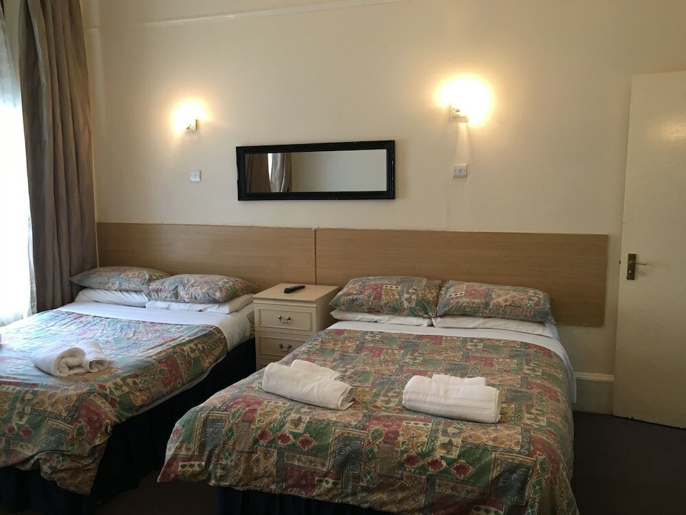 Фото Smiths Hotel