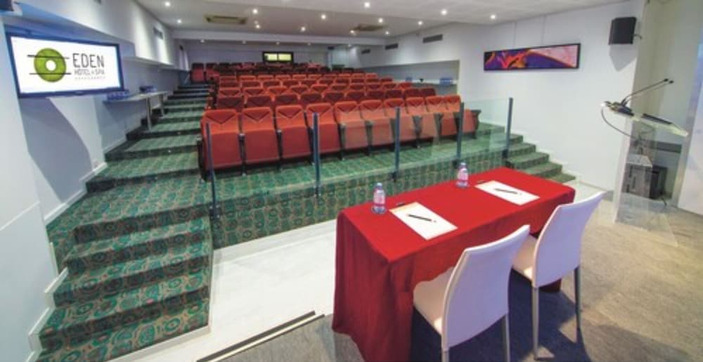 Фото Eden Hotel & SPA Cannes