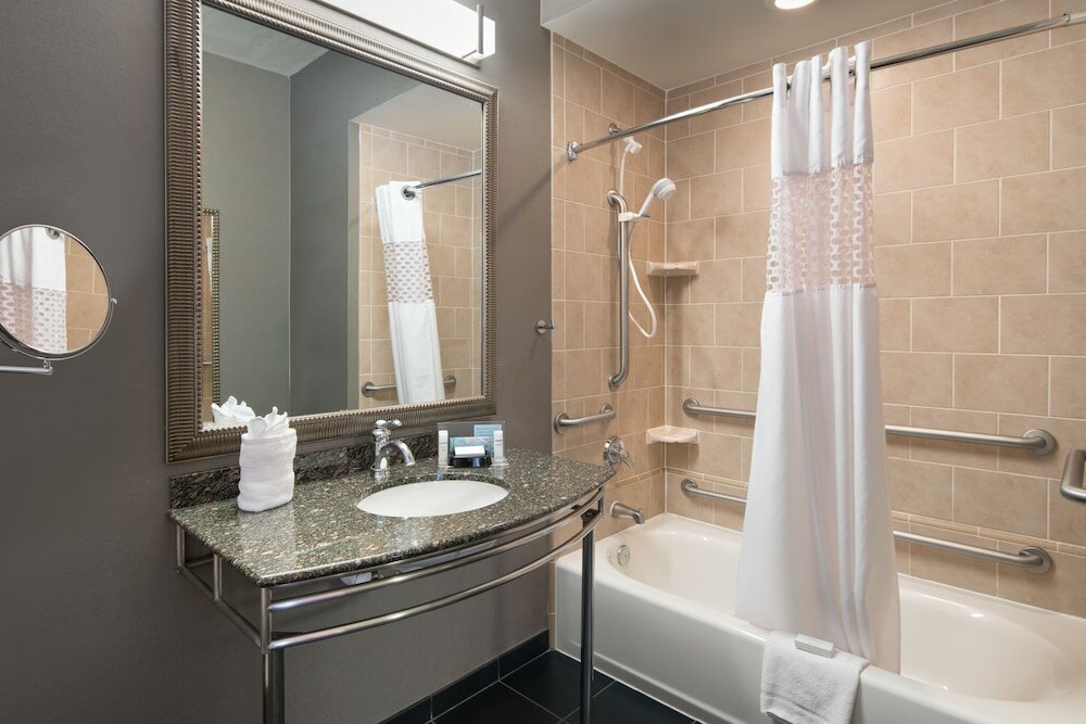 Фото Hampton Inn & Suites Ogden