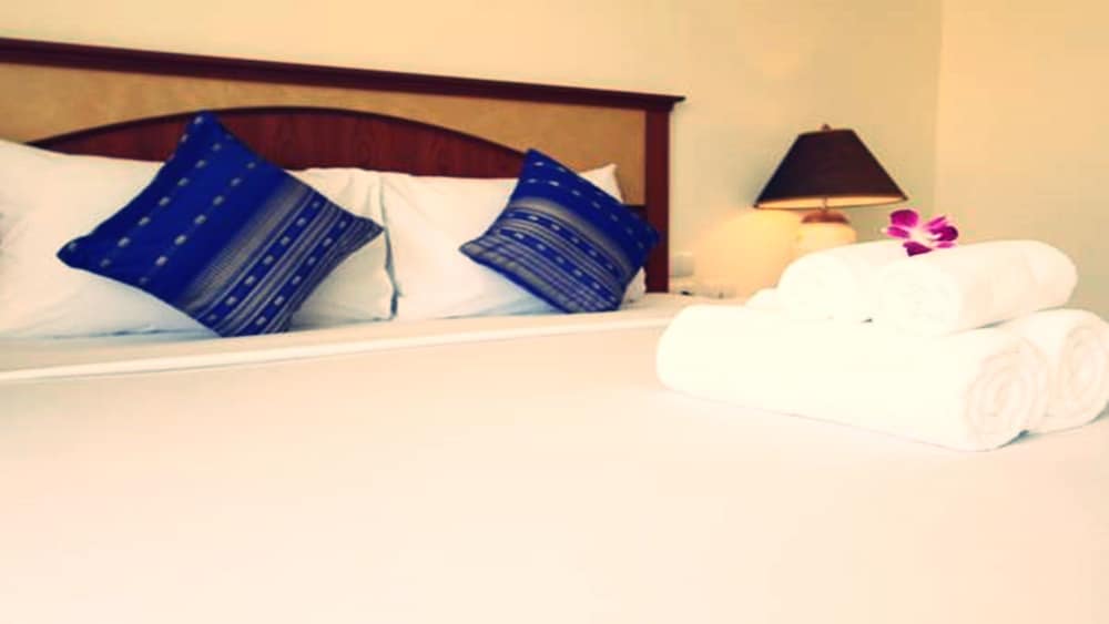 Фото The Orchid House