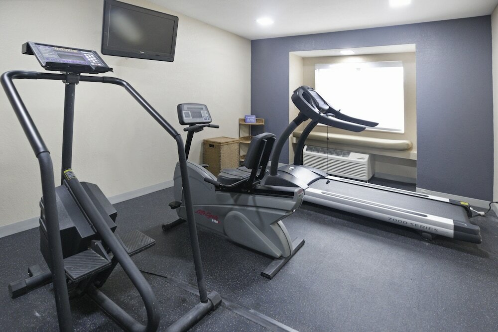 Фото Microtel Inn & Suites by Wyndham Meridian