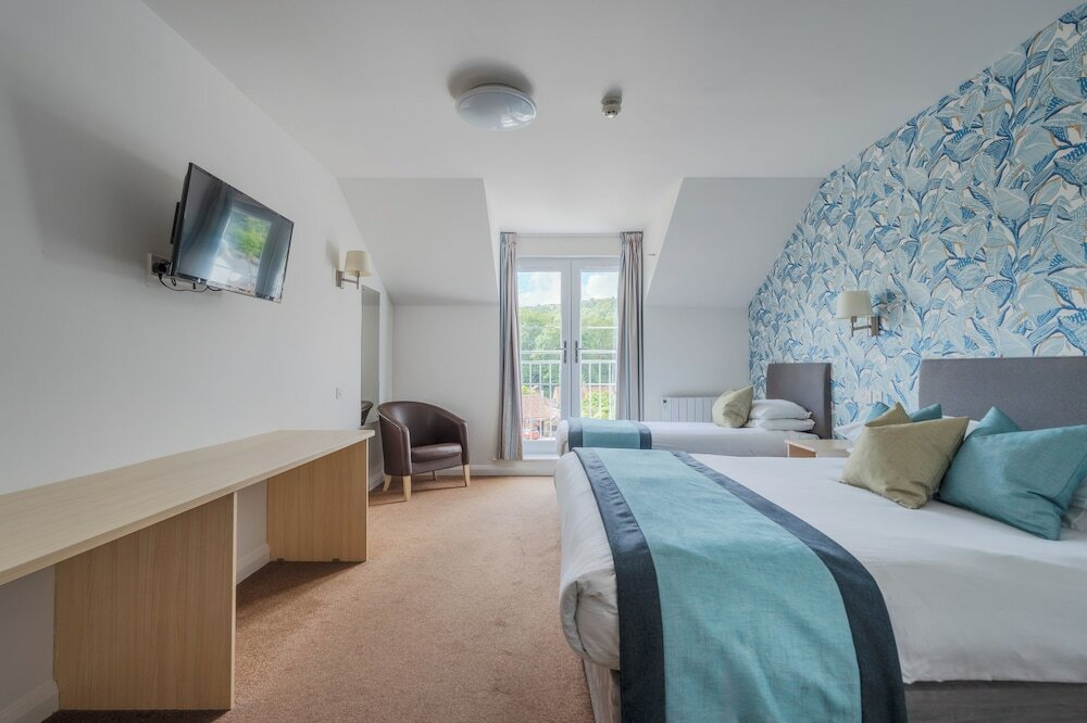 Фото Wookey Hole Hotel