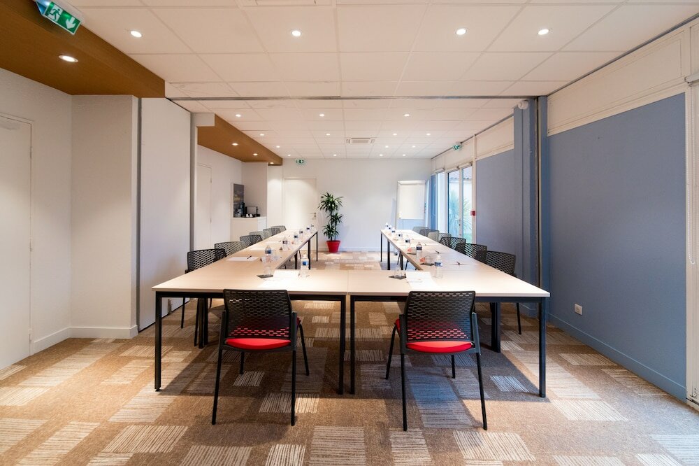 Фото Ibis Toulouse Purpan