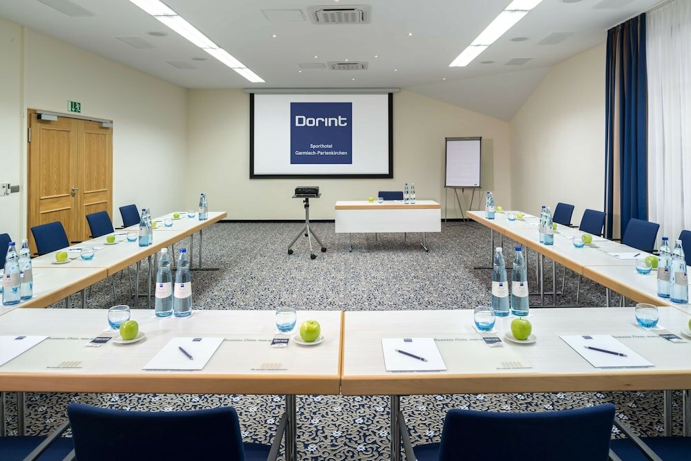Фото Dorint Sporthotel Garmisch-Partenkirchen
