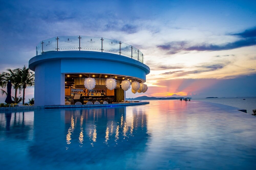 Фото Royal Cliff Beach Terrace Hotel