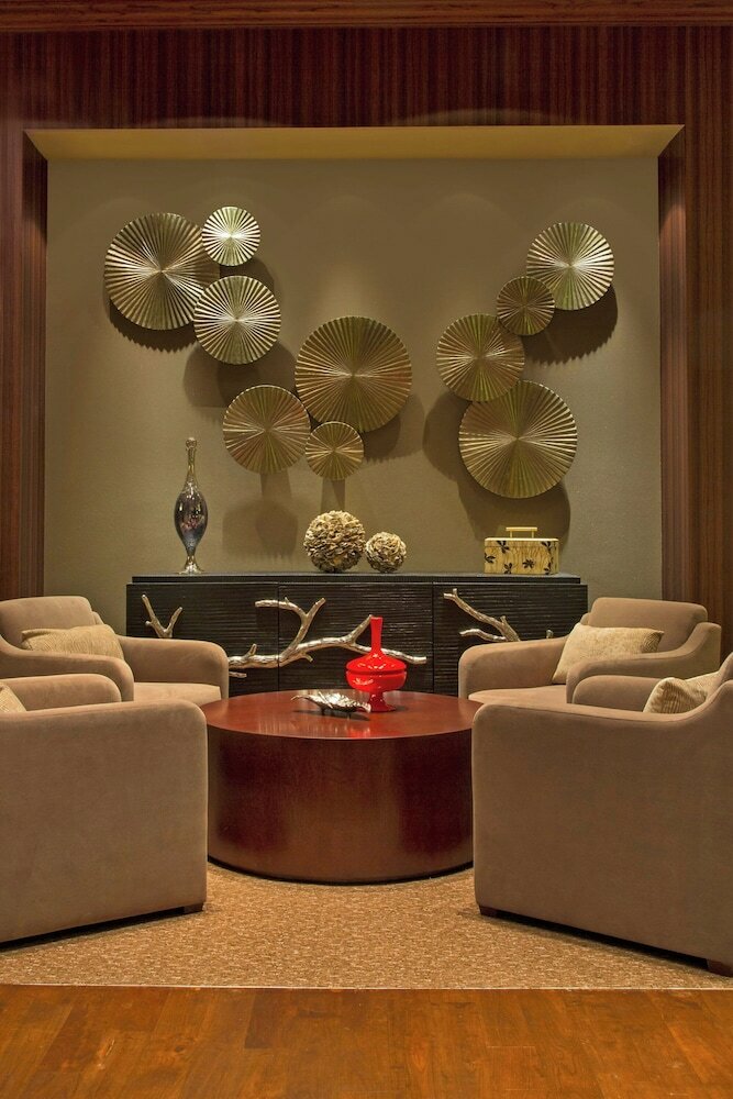 Фото The Westin Houston Downtown