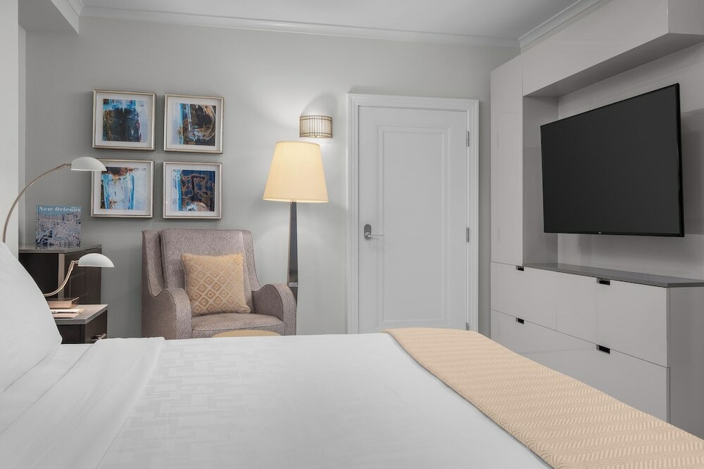 Фото The Jung Hotel and Residences