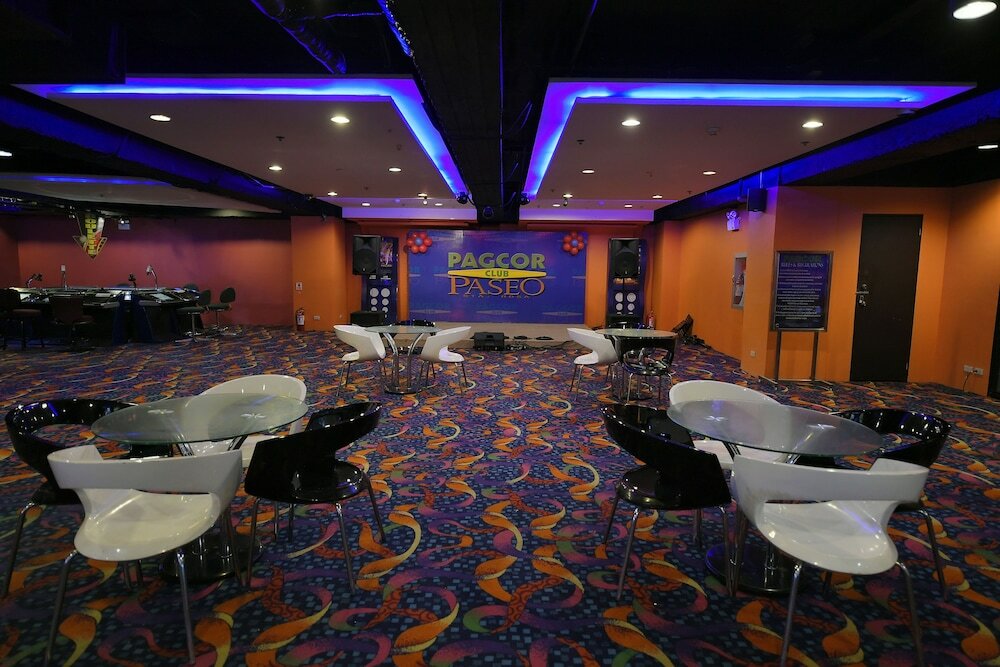 Фото Paseo Premiere Hotel