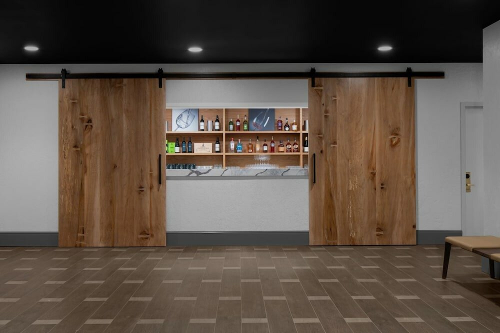 Фото Valley River Inn