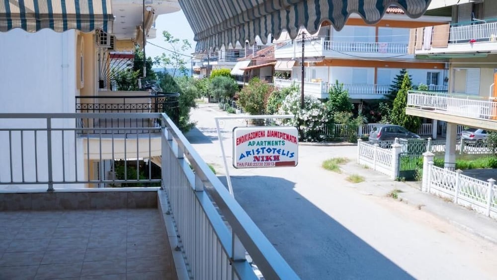 Фото Niki Apartments