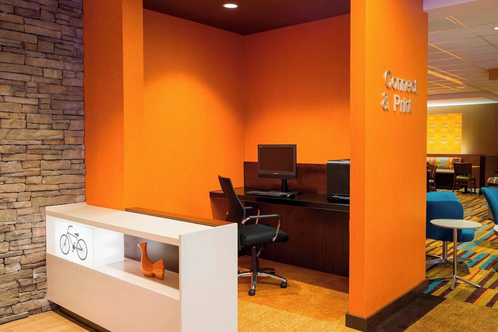 Фото Fairfield Inn & Suites by Marriott Paramus