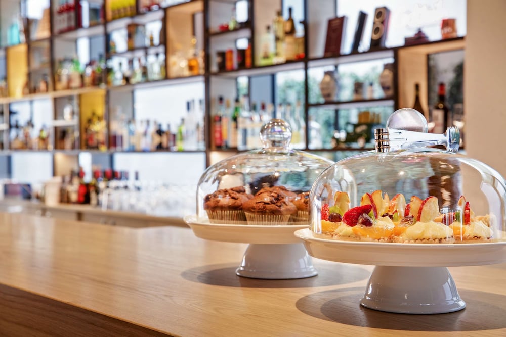 Фото IntercityHotel Frankfurt Hauptbahnhof Süd