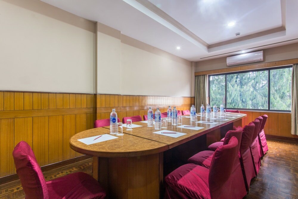Фото Hotel Le Himalaya by Best Resort Nepal