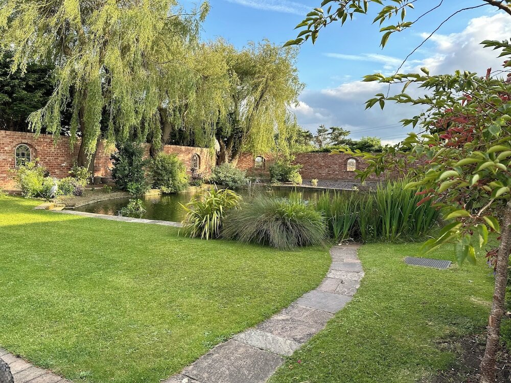 Фото Stallingborough Grange Hotel