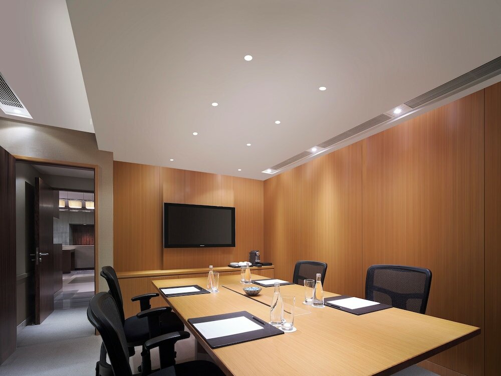 Фото Hyatt Regency Hong Kong, Tsim Sha Tsui