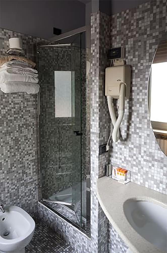 Фото Hotel Aleramo