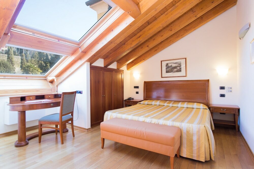 Фото Grand Hotel Entourage Palazzo Strassoldo