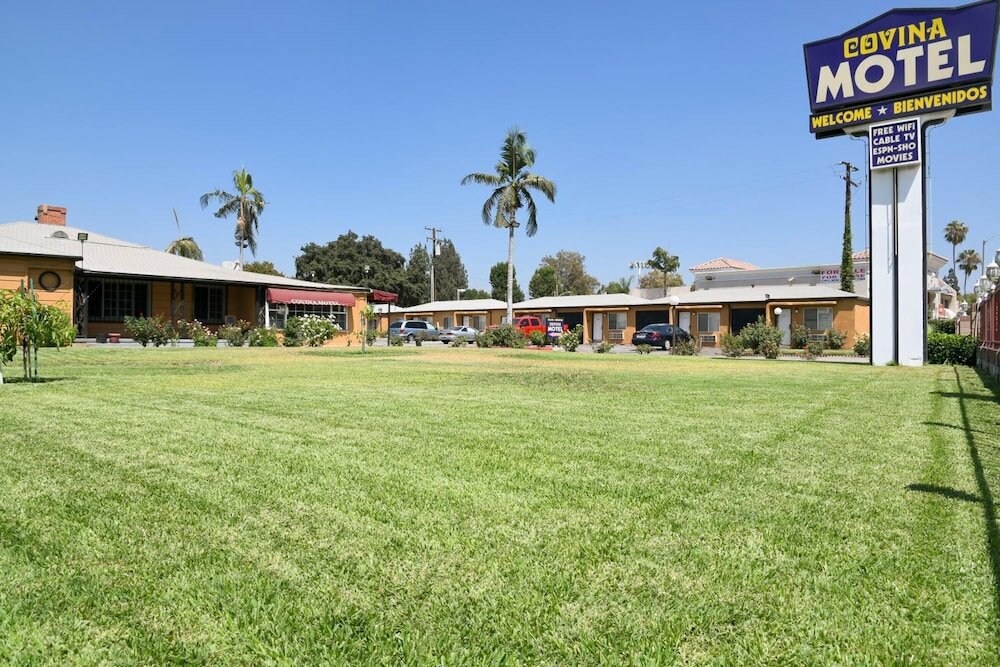 Фото Covina Motel