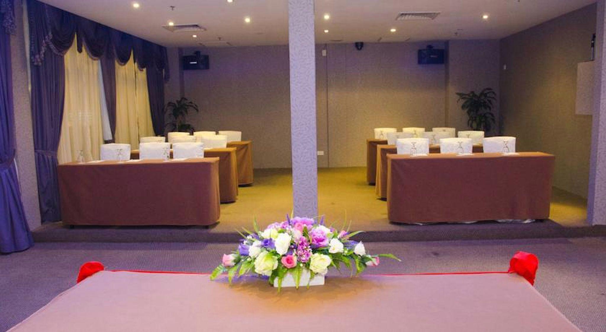 Фото Metrostar Hotel Kuala Lumpur