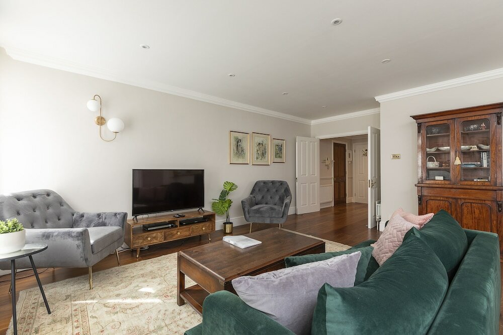 Фото Altido Beautiful 2 bed apt in Mayfair, close to Tube