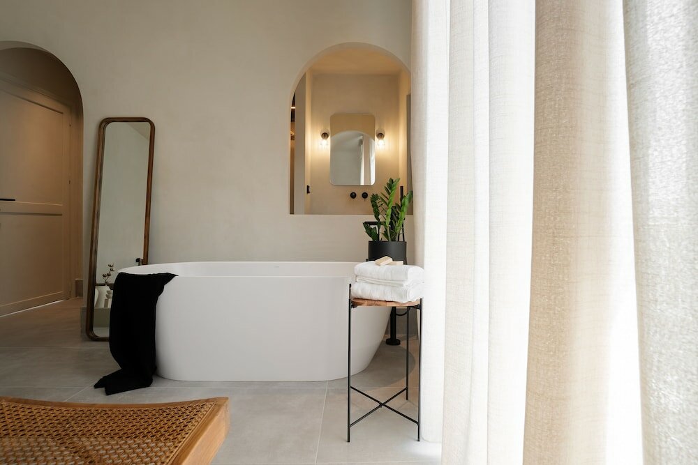 Фото Polis of Naxos Stylish Suites