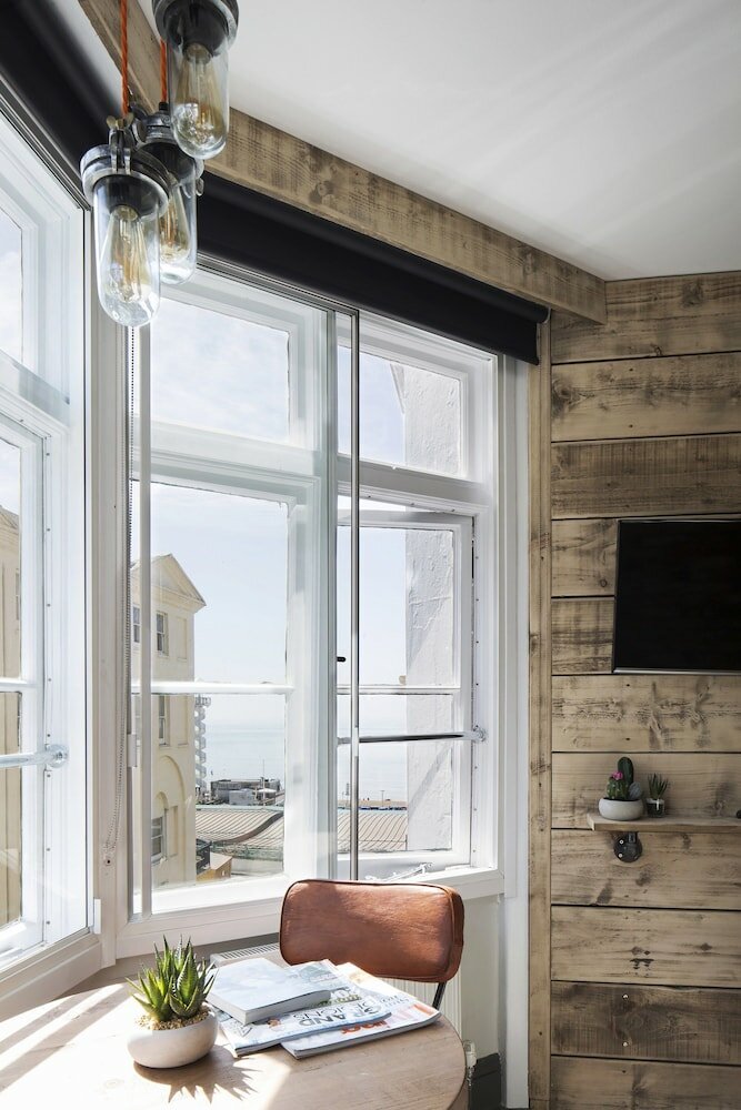 Фото One Broad Street