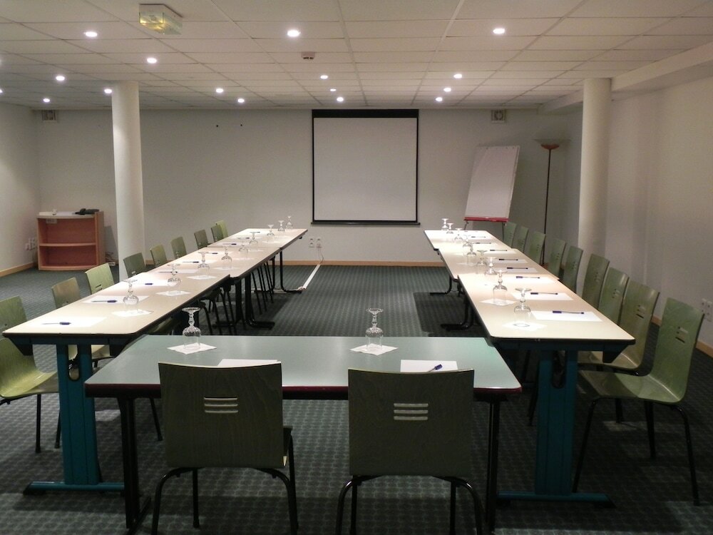 Фото Ibis Sete Balaruc Les Bains