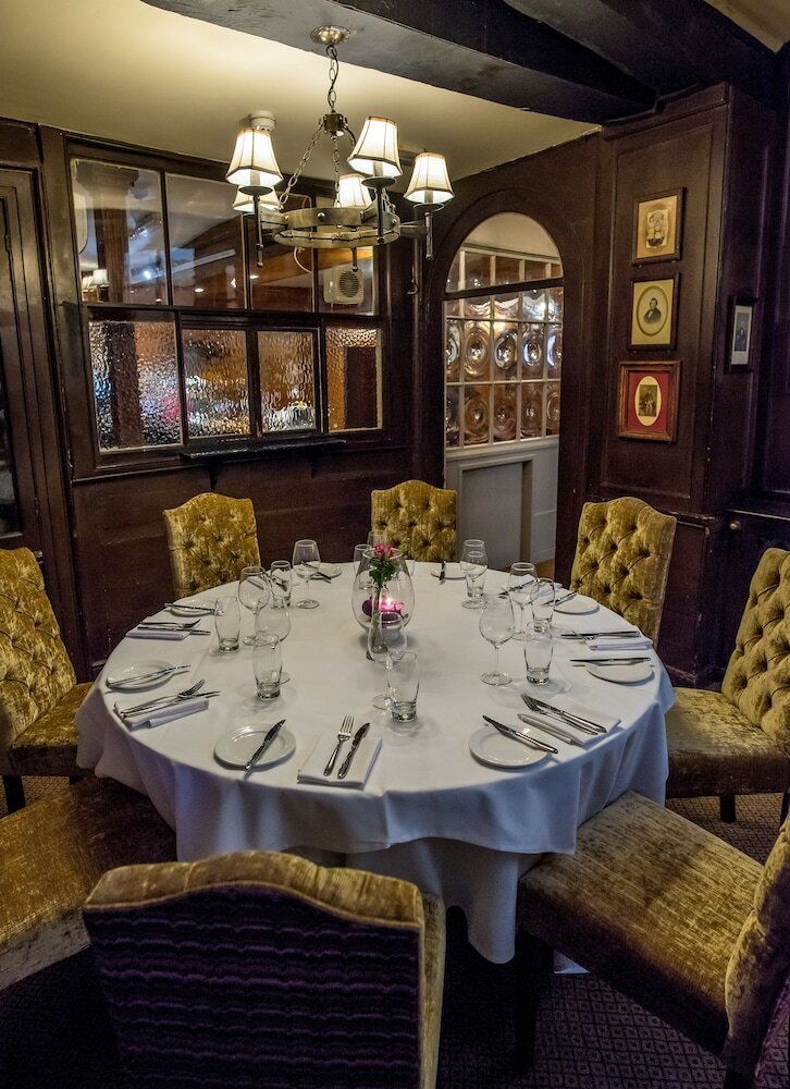 Фото The Maids Head Hotel