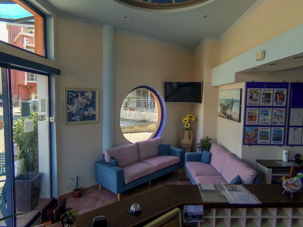 Фото Family Hotel Evridika