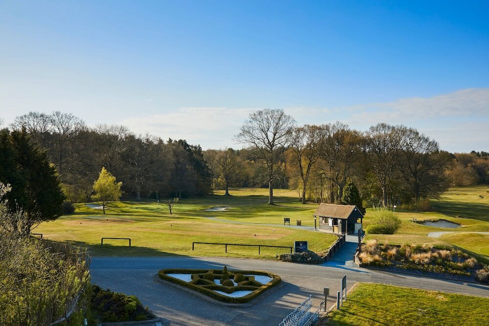 Фото Lingfield Park Marriott Hotel & Country Club