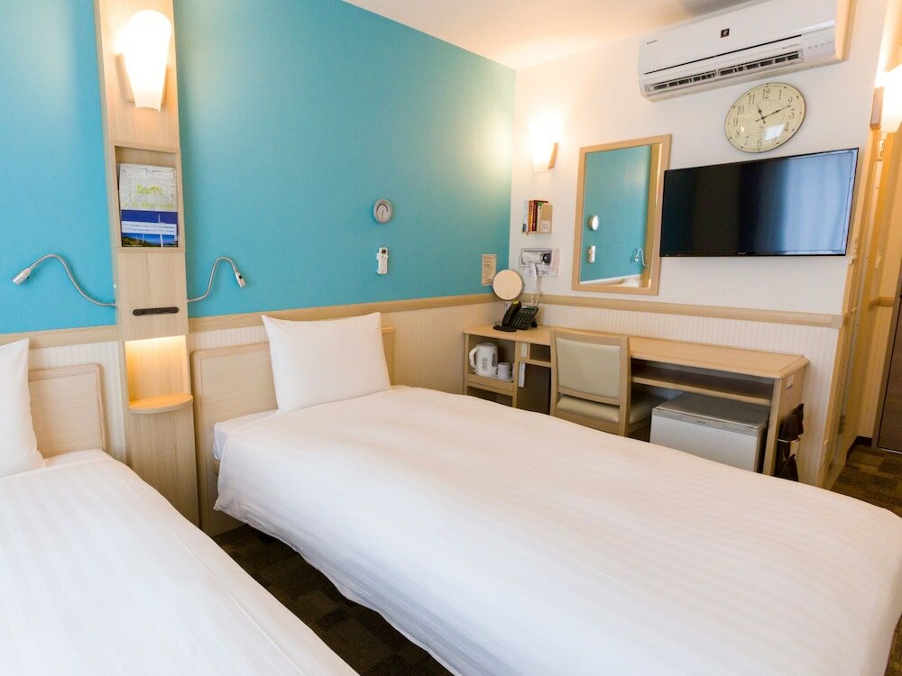 Фото Toyoko Inn Shin fuji eki Minami guchi