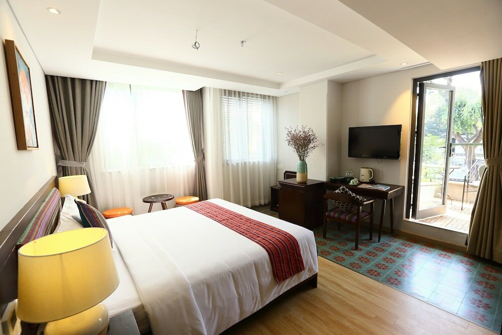 Фото Au Lac Legend Hotel