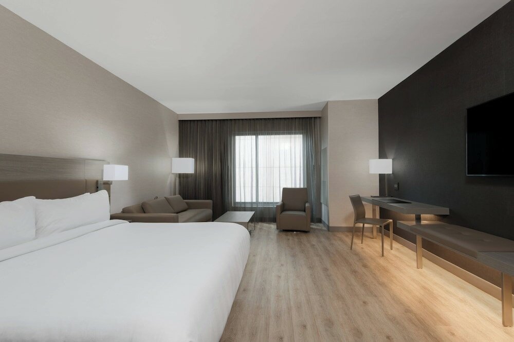 Фото Ac Hotel by Marriott Atlanta Midtown