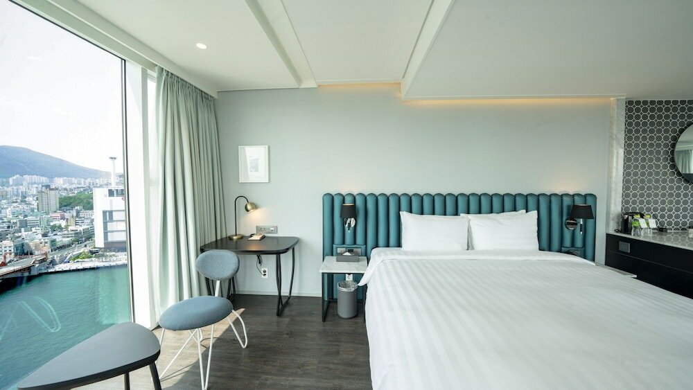 Фото Lavalse Hotel