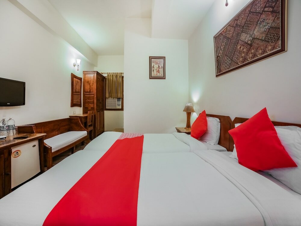 Фото Oyo 27041 Hotel Luna Rosa