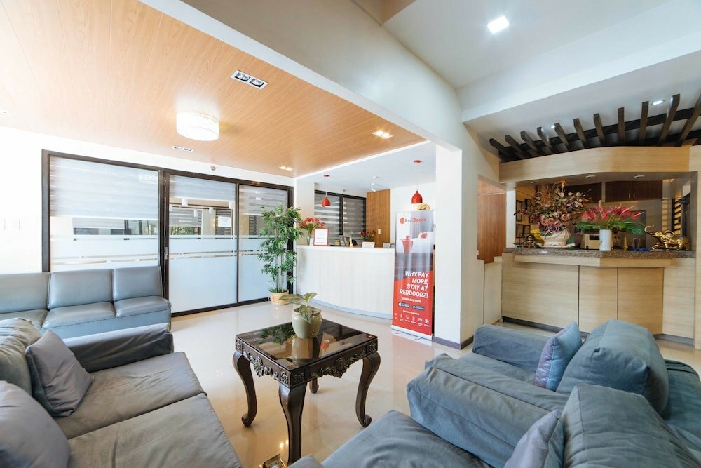 Фото RedDoorz Plus @ Poblacion District Davao