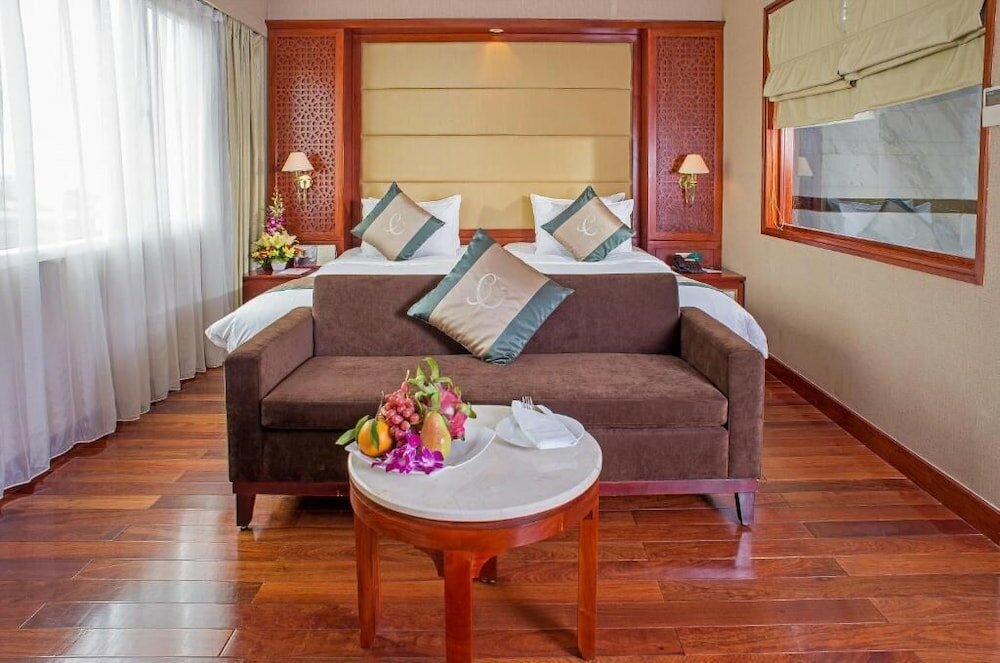 Фото Conifer Boutique Hotel