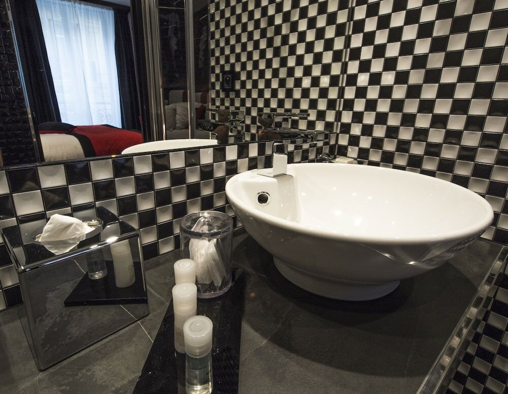 Фото Hôtel Splendor Elysées