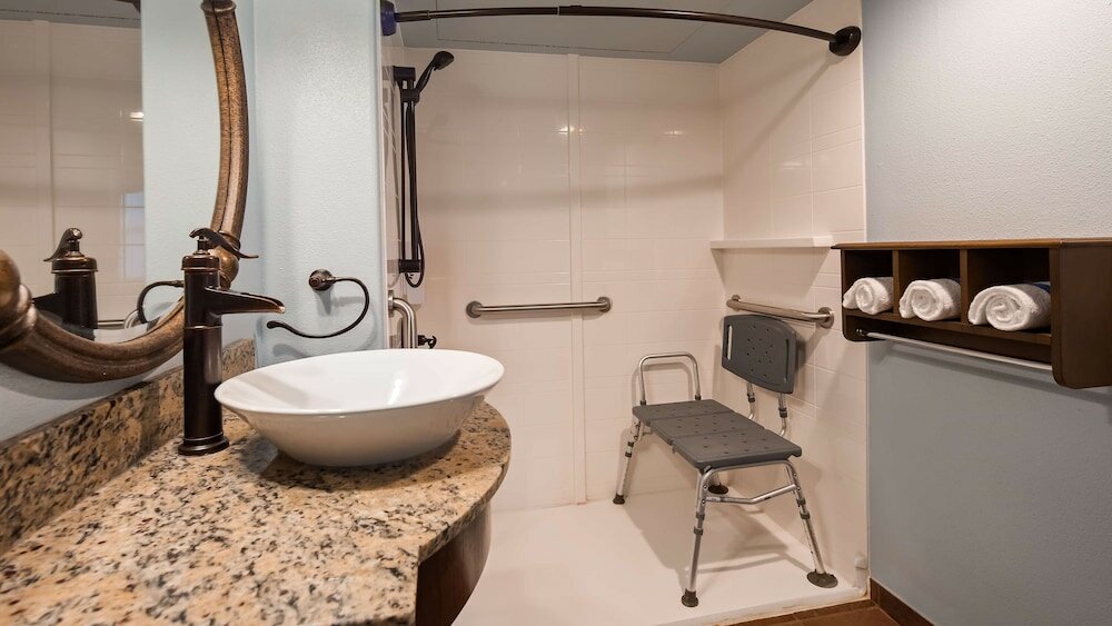 Фото Best Western Plus Plaza Hotel