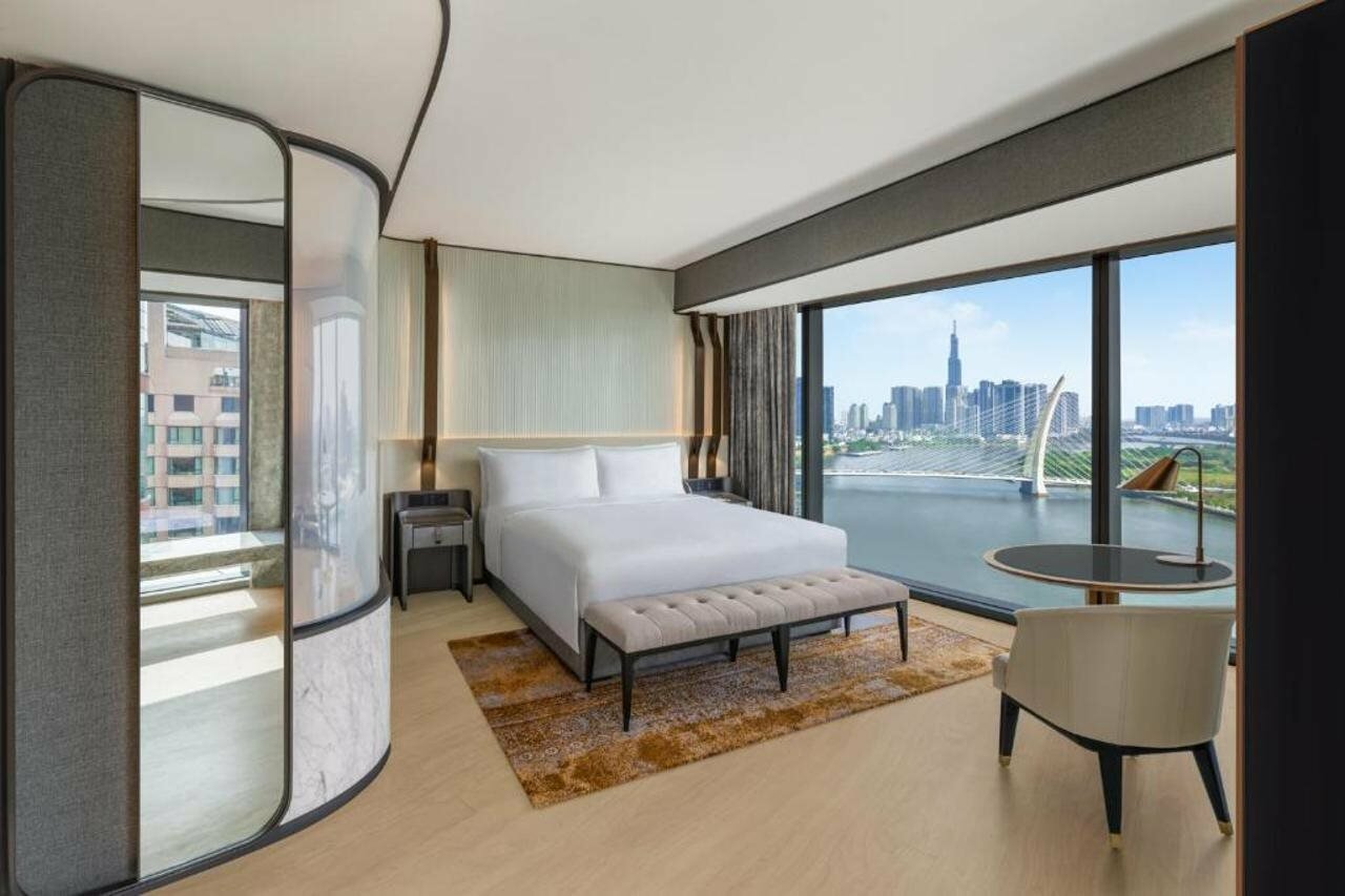 Фото Hilton Saigon