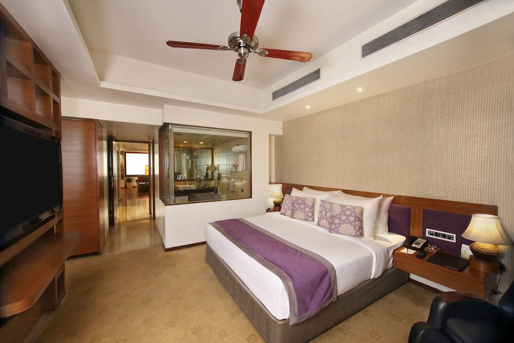 Фото Hotel Maurya