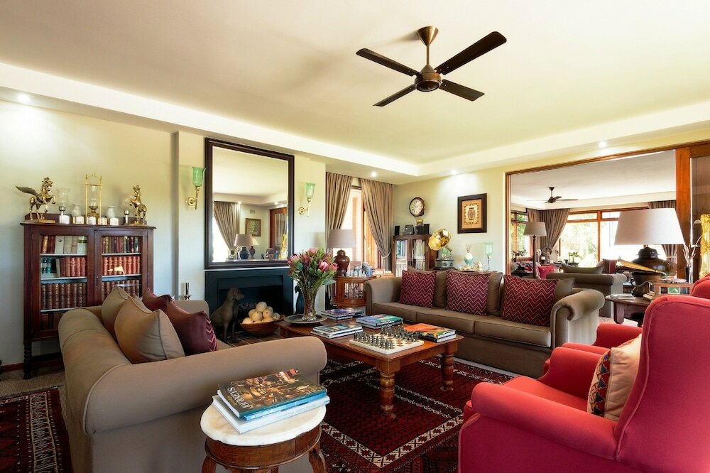 Фото Wilderness Manor