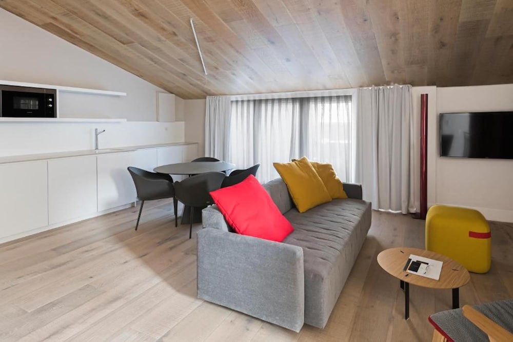 Фото Myr Plaza Mercado