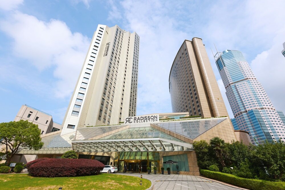 Фото Radisson Collection Hotel Yangtze Shanghai