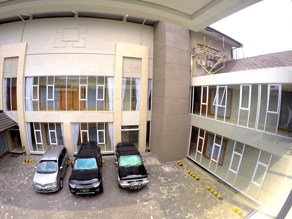 Фото Grand Guci Hotel