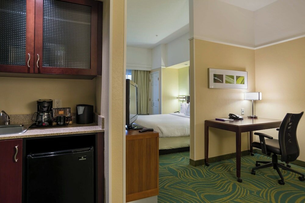 Фото SpringHill Suites by Marriott St. Petersburg Clearwater